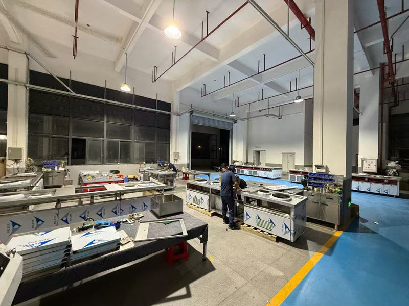 Shenzhen Smart Kitchen Digital Electric Appliances Co., Ltd dây chuyền sản xuất của nhà sản xuất